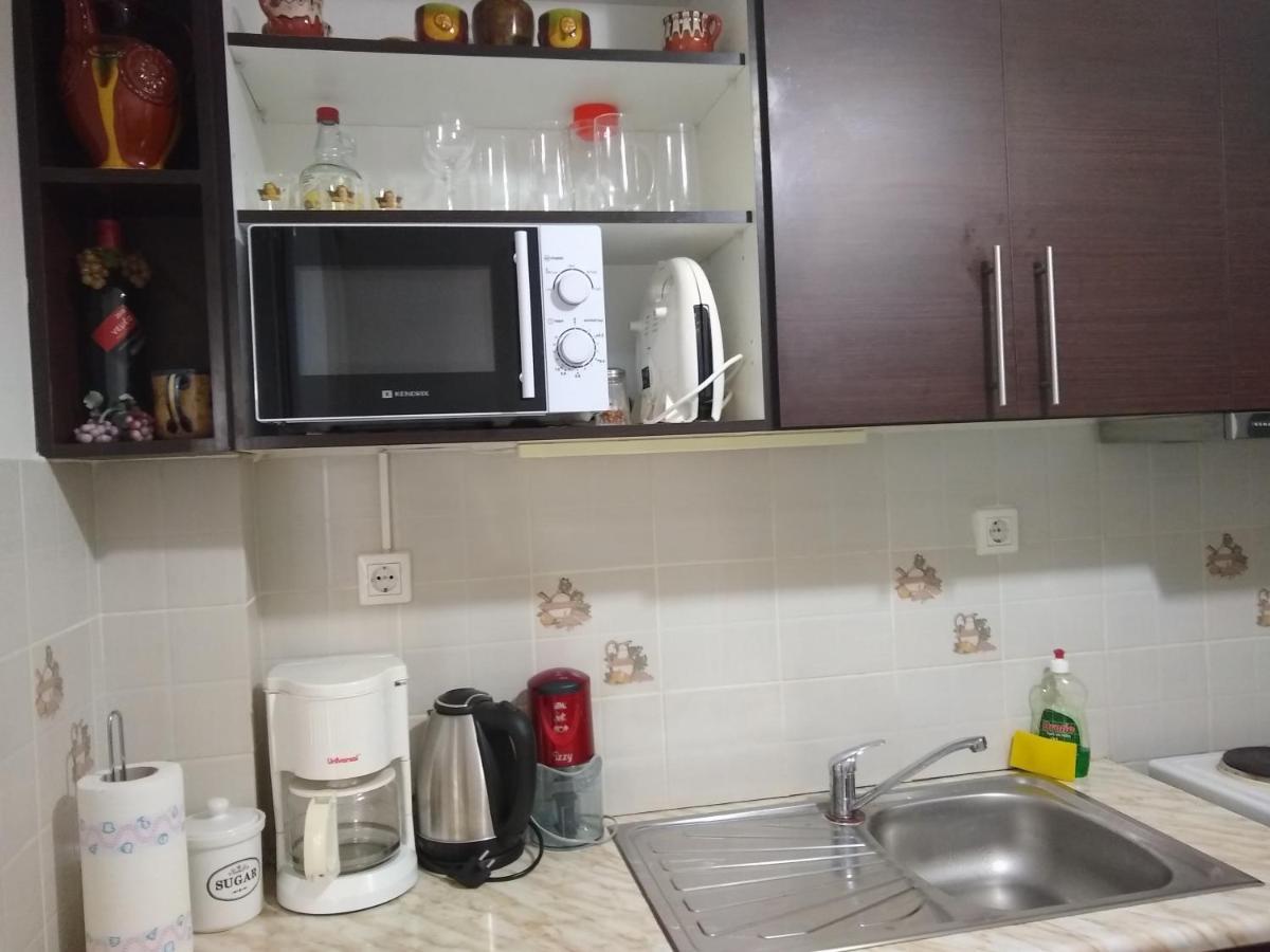 Acropolis Within 10 Minutes Walk! Classical Apartment And A Hostess At Your Side! Atena Exterior foto